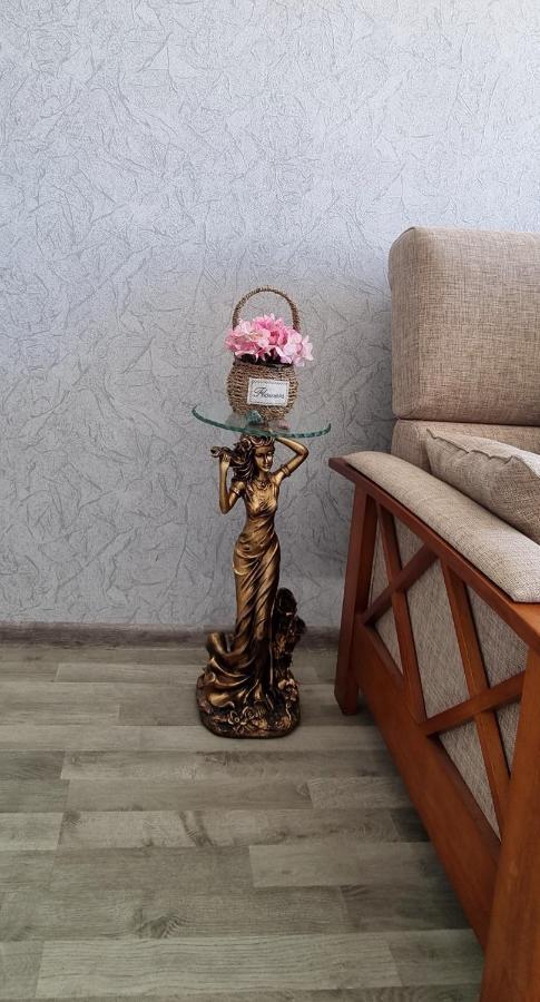 Kate'S Cozy Apartment Кутаиси Екстериор снимка